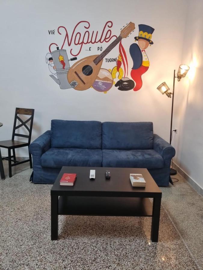הוילה נאפולי La Casa Di Susi מראה חיצוני תמונה